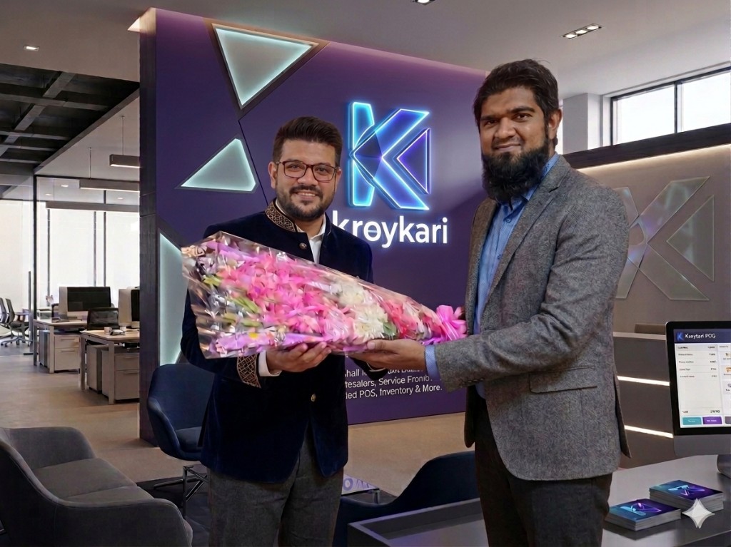 Kroykari অফিসে Sales Operations Director জনাব মুজাম্মেল হক মাসুমকে ফুলেল শুভেচ্ছা